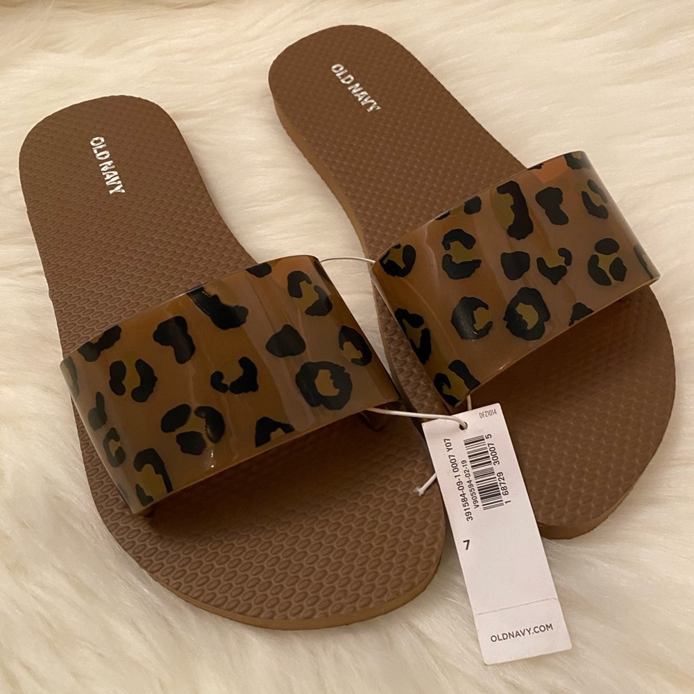 Old Navy Leopard Sandals